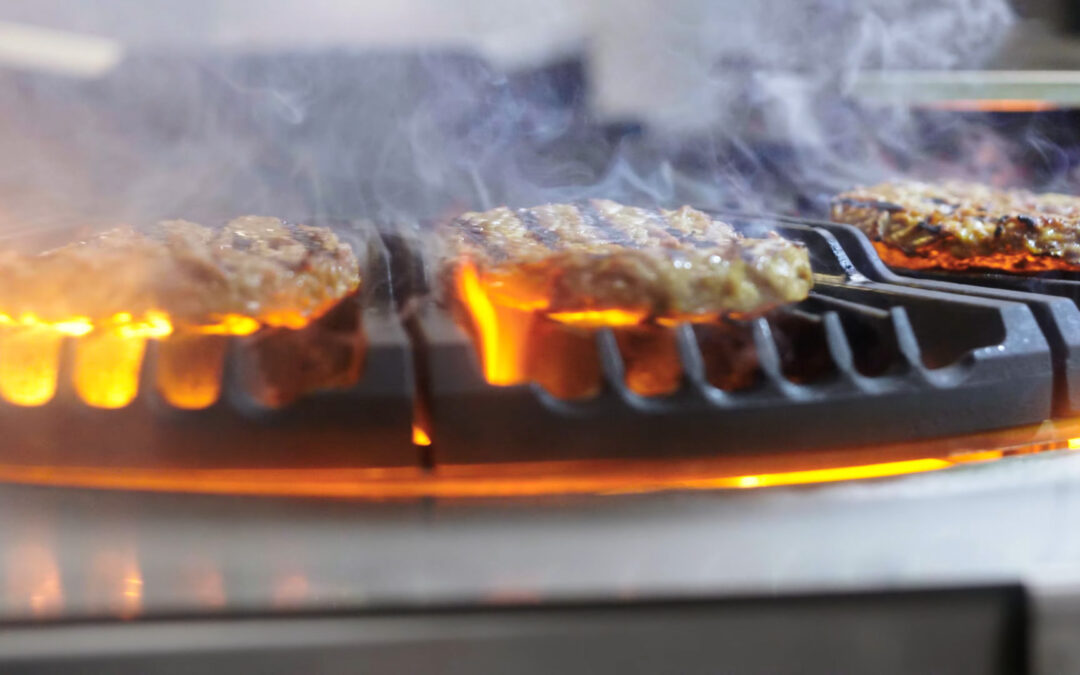 Harvey’s Rolls Out AI-Powered, Automated Flame Grill